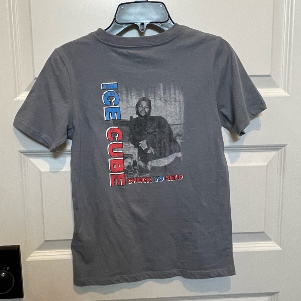 Boys cotton on kids tee ice cube